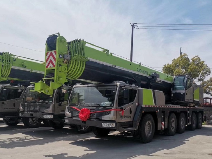 New 400 Ton Full Optional All Terrain Crane for Sale