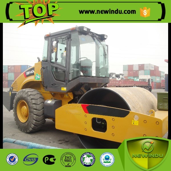 
                New Compactor 14 Tons Manual Xs143j Road Roller
            