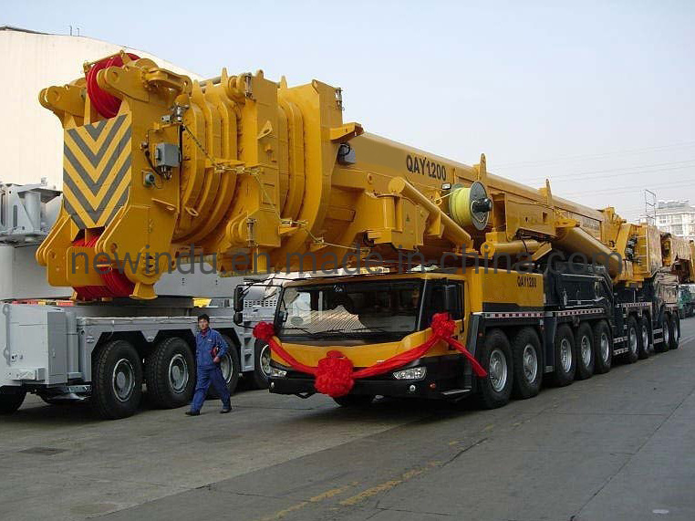 Chine 
                Commande à distance Qay1200 Nouveau 120 tonne de la Chine pour la vente de grue tout terrain
             fournisseur