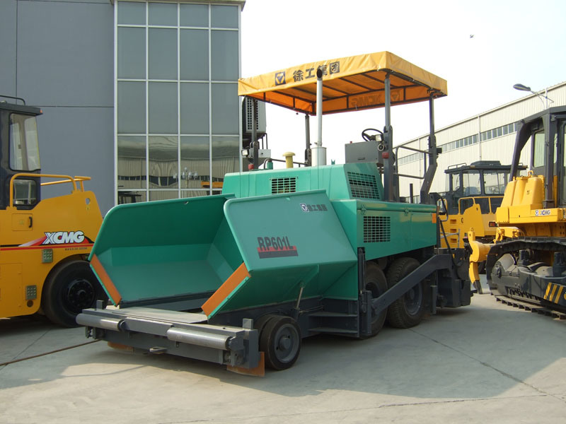 Road Construction Machinery Asphalt Concrete Paver Low Price RP903