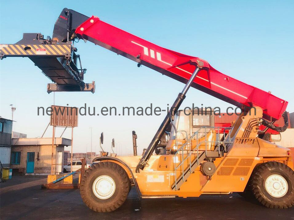 Китай 
                Верхней Части марки Rsh4532-Vo 45 тонн до порта укладчик контейнера для вилочного погрузчика
             поставщик