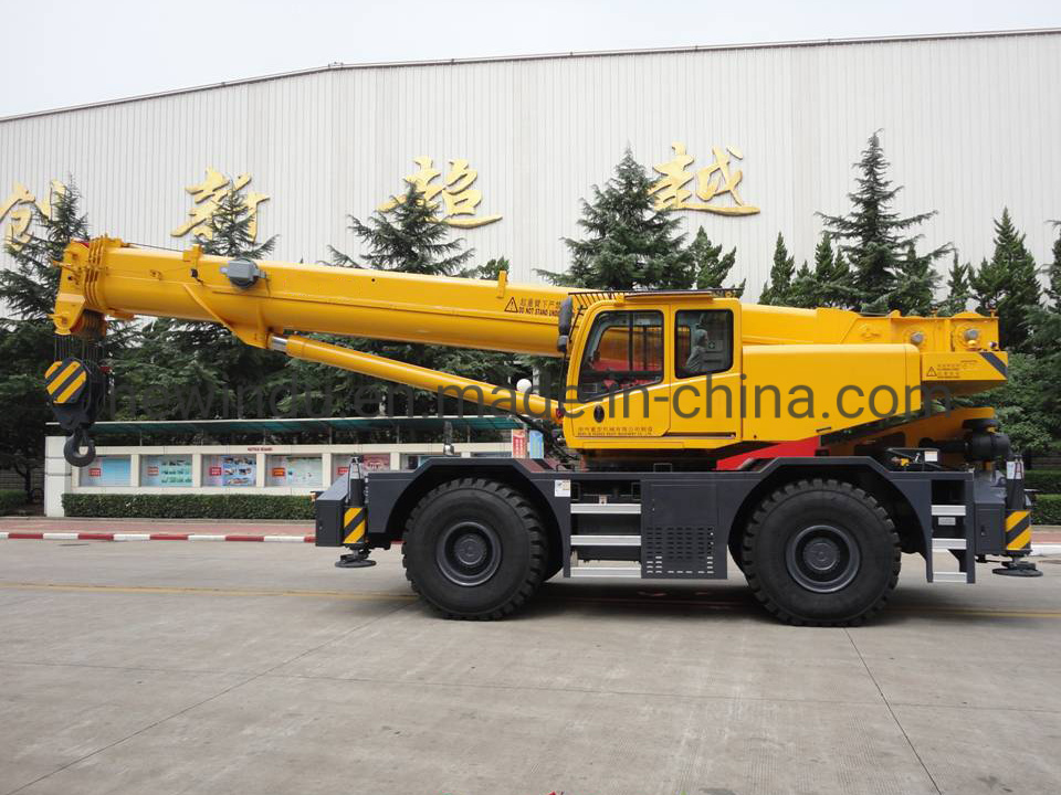 Cina 
                RT80 80 80 tonnellate di consumo sollevamento della gru Terrain montata su autocarro mobile
             fornitore