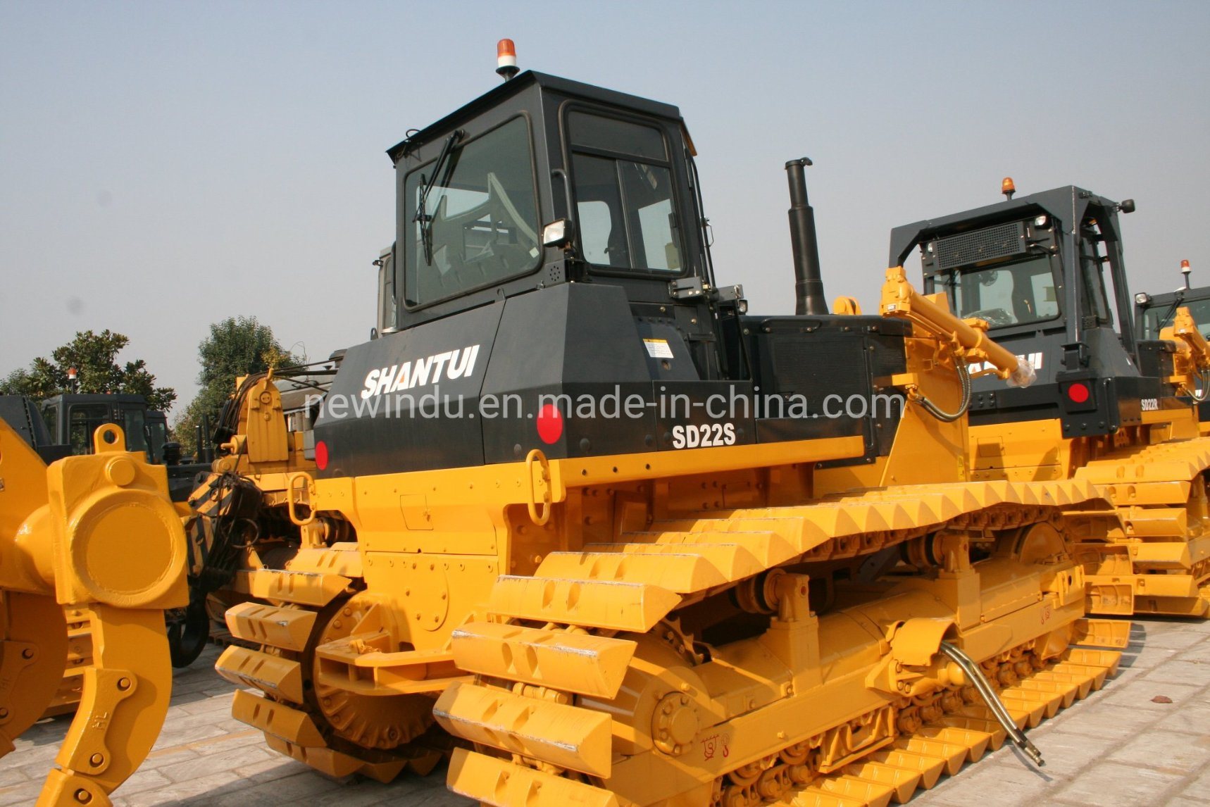 
                Marque Shantui SD22s 220HP type bulldozer pour la vente des terres humides
            