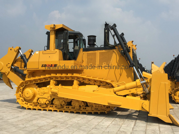 
                Str13 bulldozer-bulldozer met dozerblad op de tractor
            