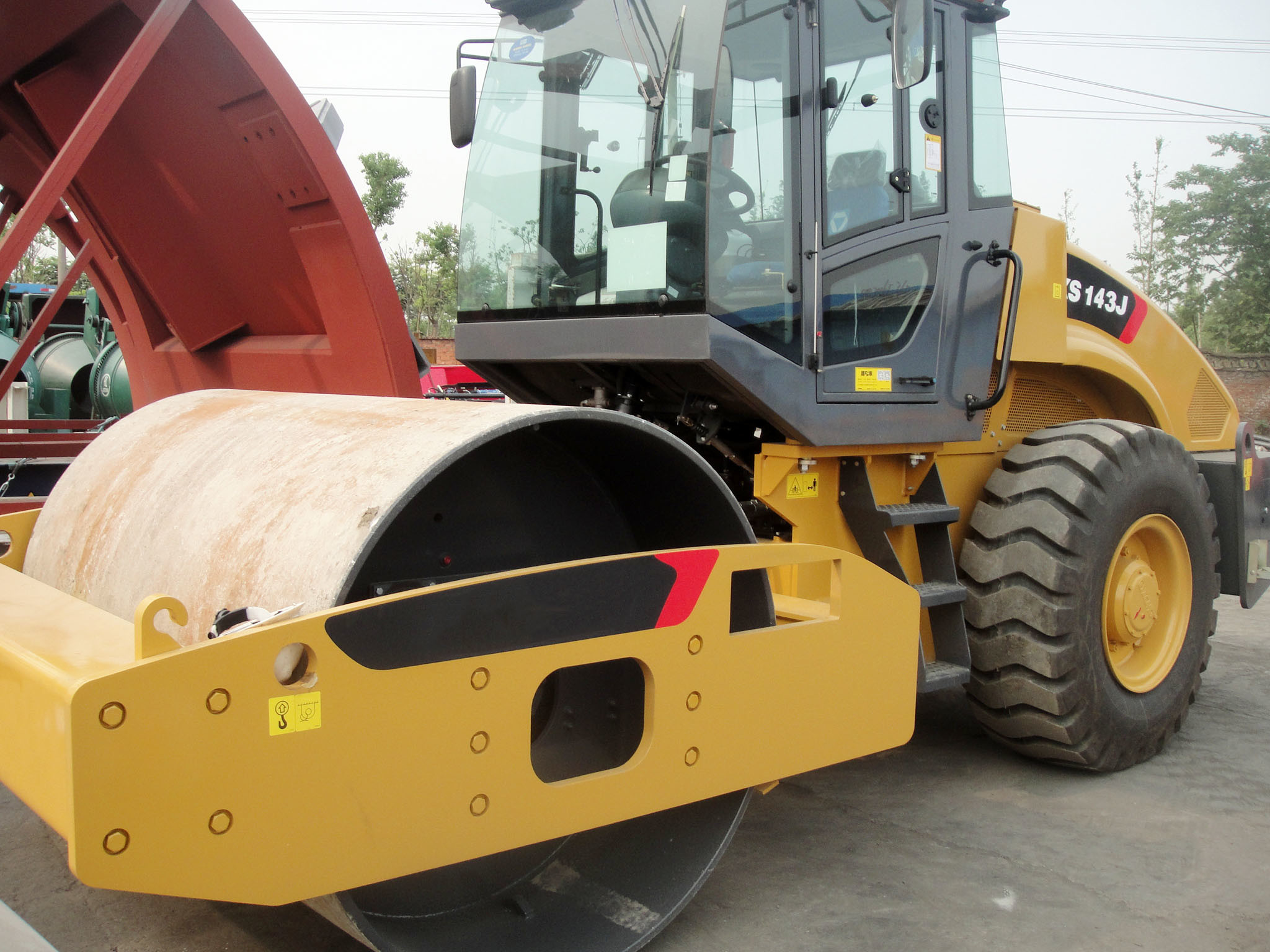 
                O modelo Xs143J 14 Ton Rolo de estrada para venda
            