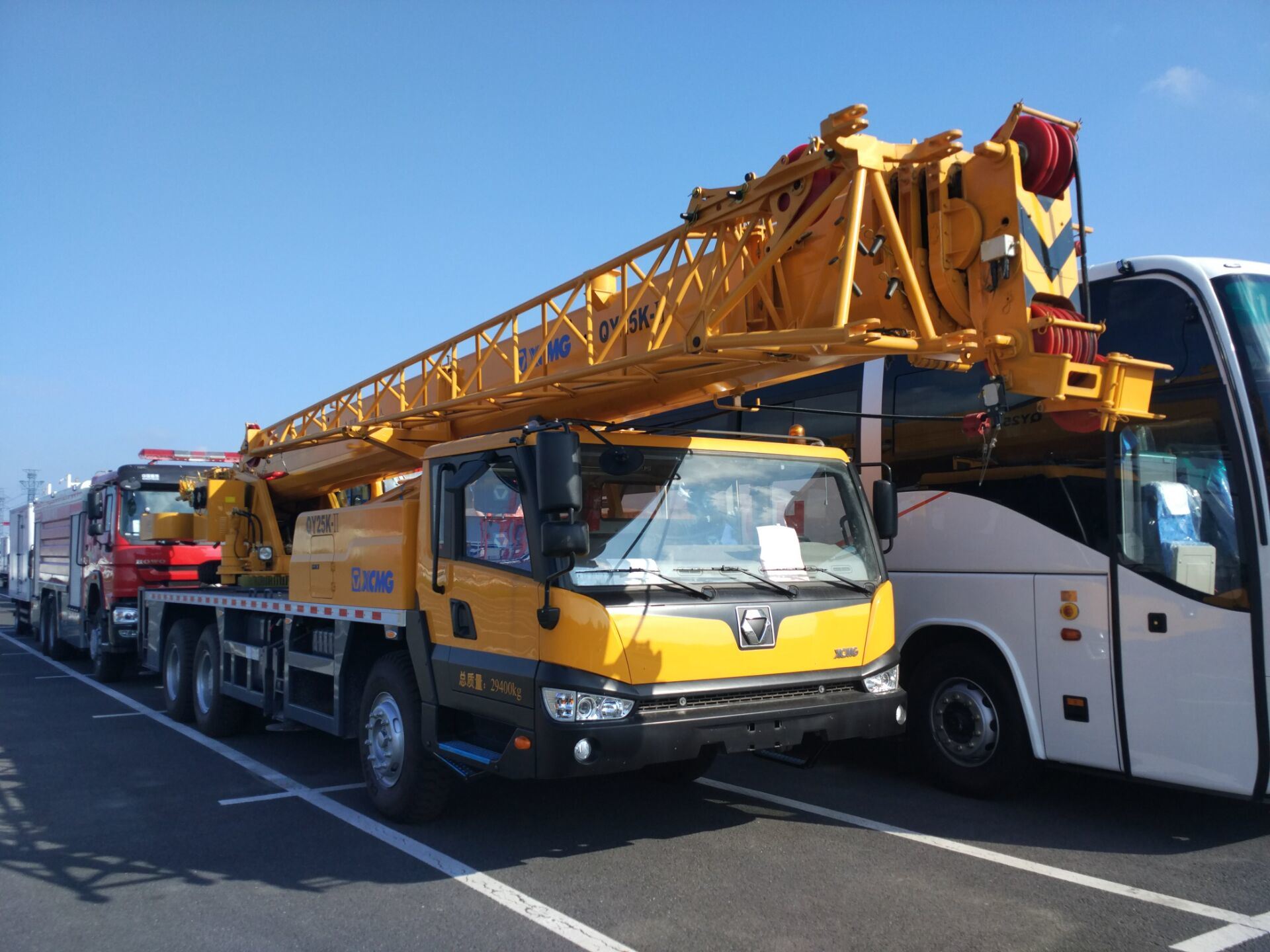 
                Top Crane Qy70K-I Truck Crane with Hydraulic Pilot Control
            