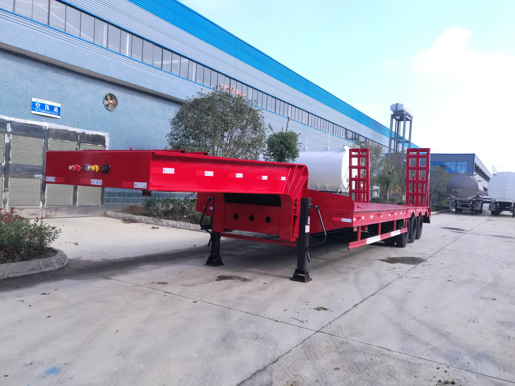 
                Werken voor terrein, Multi-Use 3-asss Low Bed Truck Trailer
            