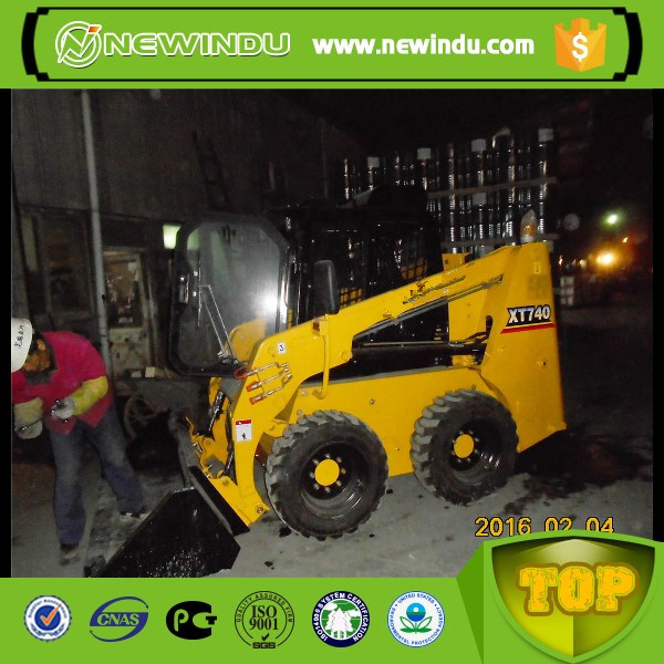 Xt740 Mini Skid Steer Loader for Sale