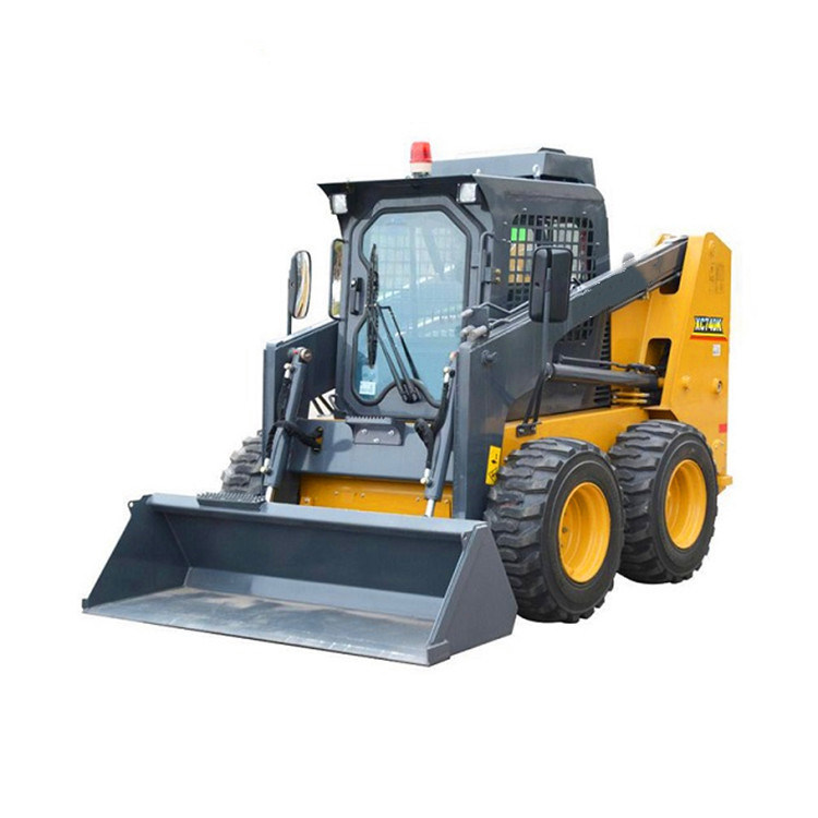 Xuzhou Factory Xt740 Mini Skid Steer Loader with 1000kg Loading Capacity and All Accessories