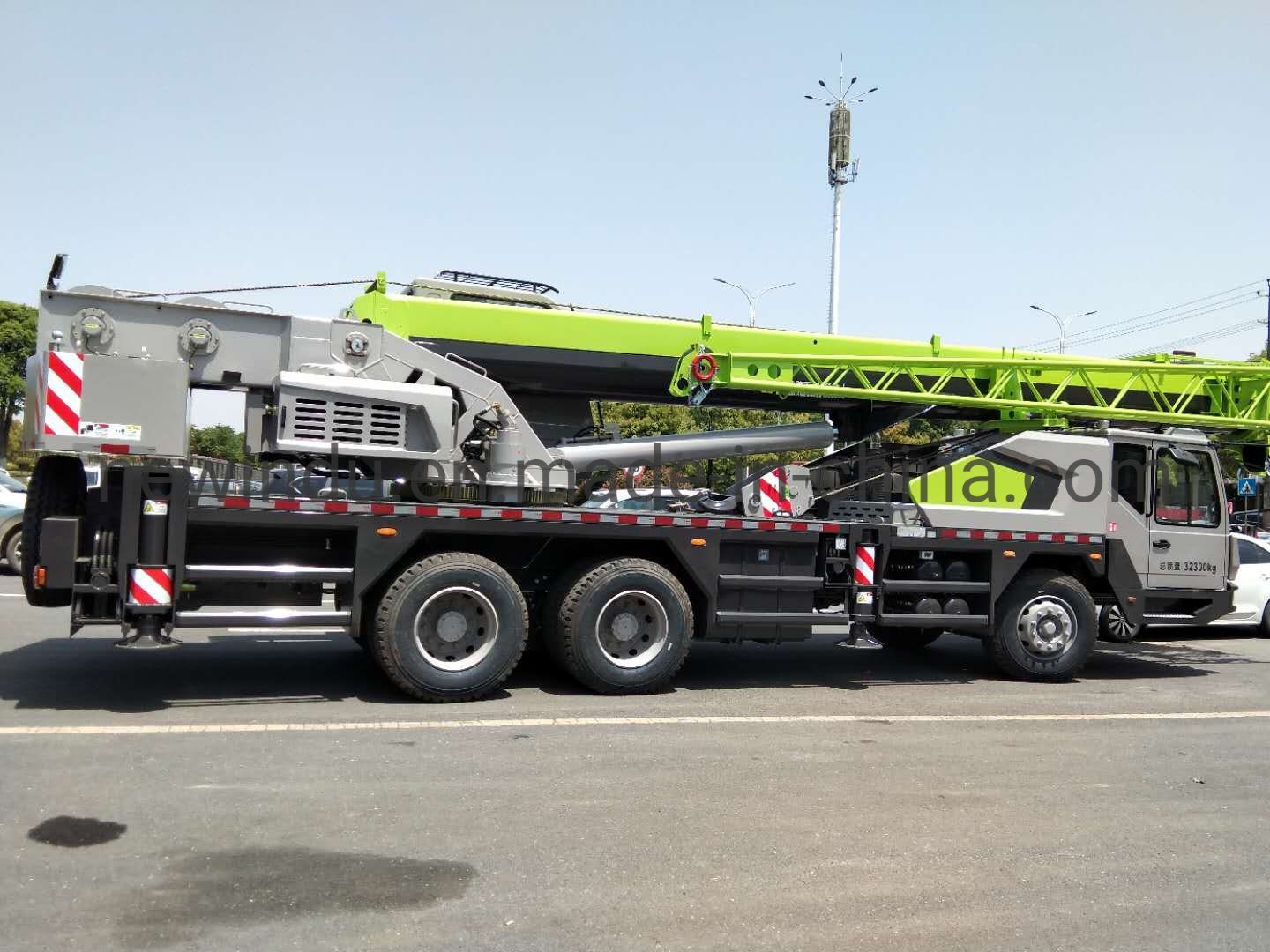 
                Zoomlion 25 tons Hydraulic Crane Truck Mobile Crane Verkoop in Mongolië
            