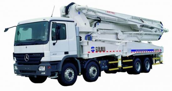 Zoomlion 43m Truck Mounted Concrete Pump with Spare Parts