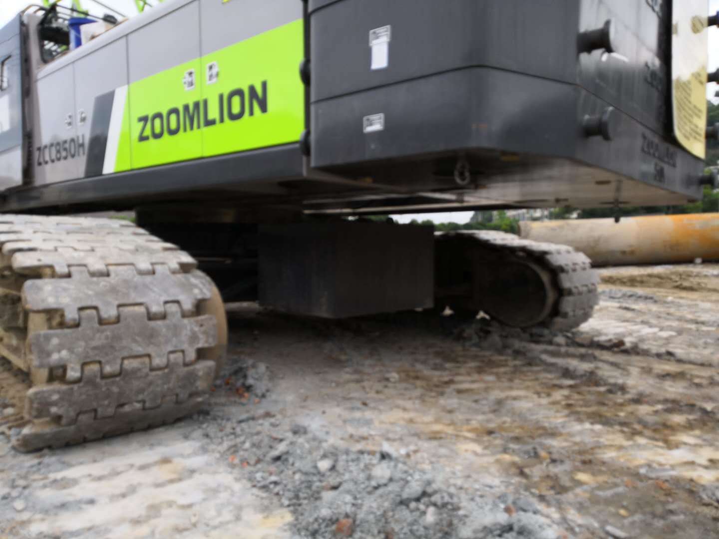 China 
                Zoomlion 85 ton Goedkope Crawler kraan met Prijs in Indonesië
             leverancier