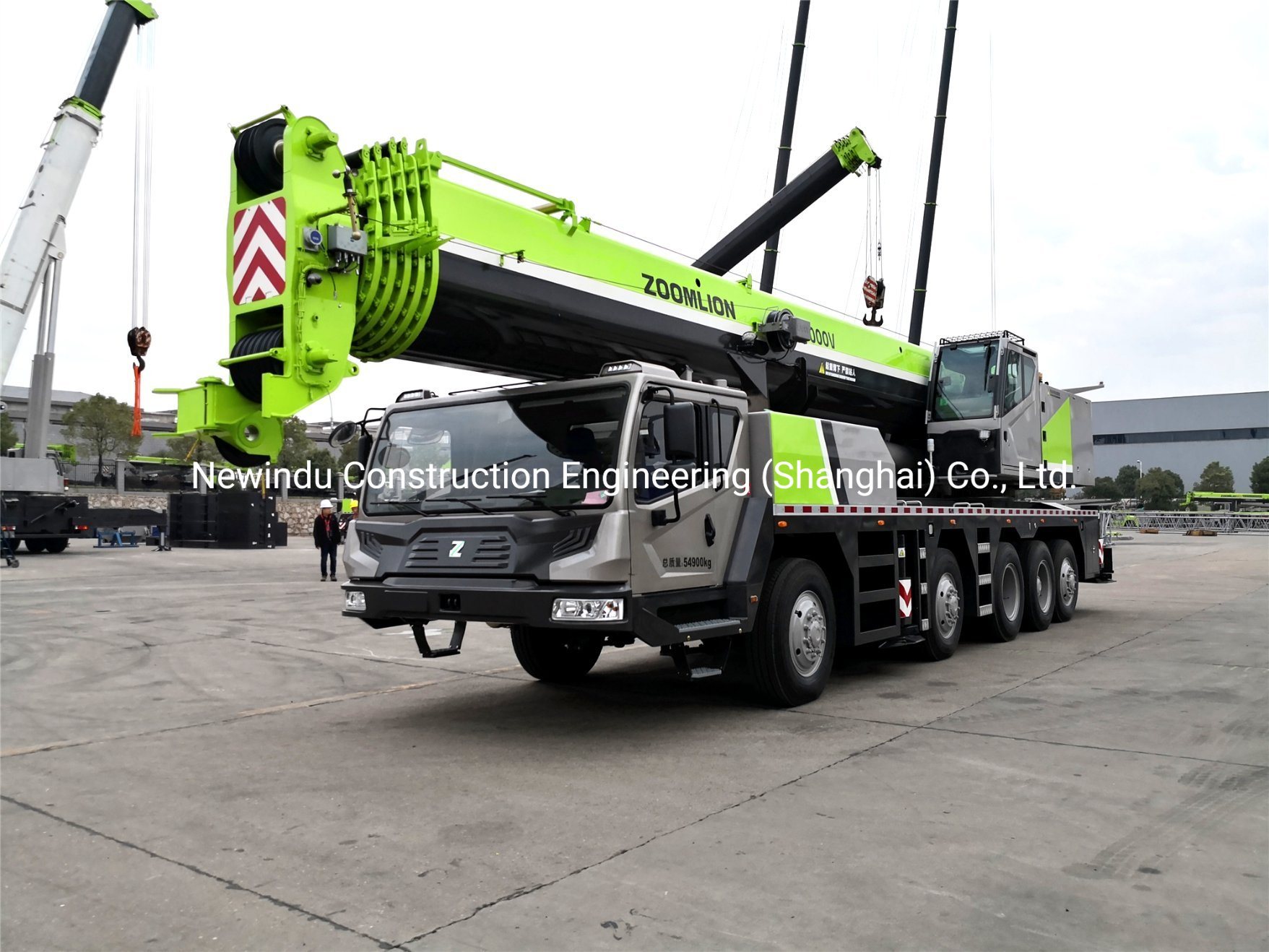 China 
                - Ztc1000V653.3 Zoomlion recentemente concebido 100ton Truck Crane
             fornecedor