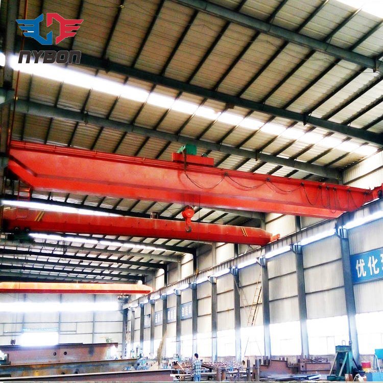 Китай 
                Левый тип электрический подъемник мостовой кран для подъема оборудования на заводе
             поставщик
