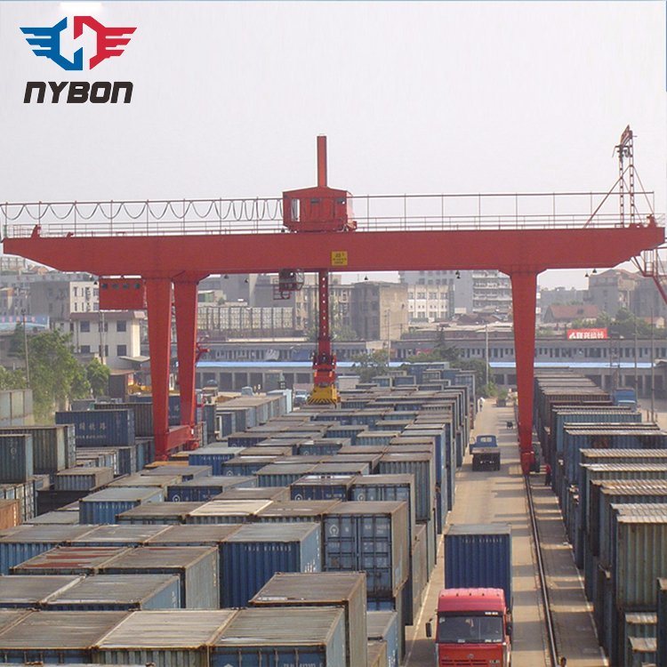 Chine 
                Le chargement au port et du déchargement de marchandises à double poutre Rtg conteneur Mobile grue électrique
             fournisseur