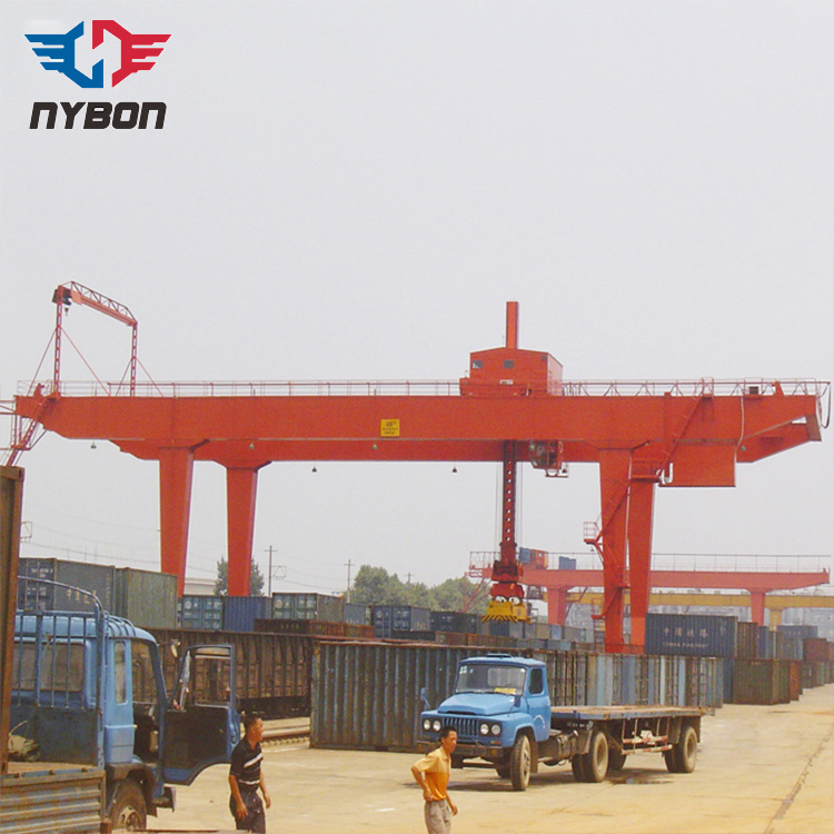 China 
                Haven gebruik de RMG Traveling Gantry Crane voor het hijsen van de container
             leverancier