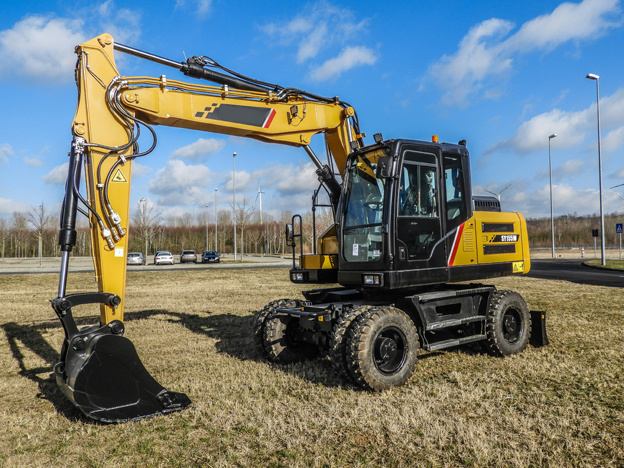 
                13.5 Ton Excavadora de Ruedas hidráulicas con motor Isuzu Sy155W
            