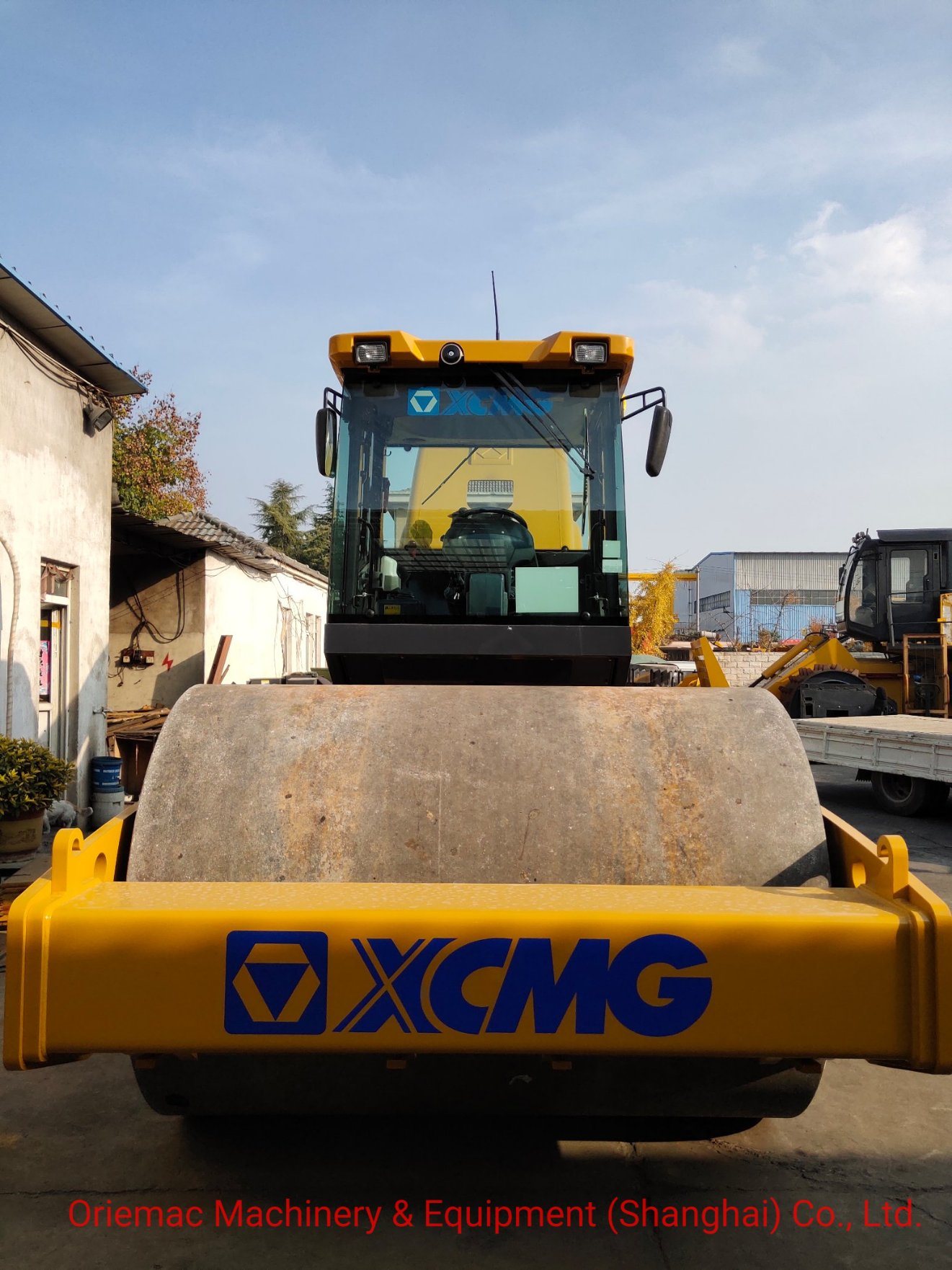 
                14 Tonnen Single Drum Vibratory Road Roller Xs143j
            