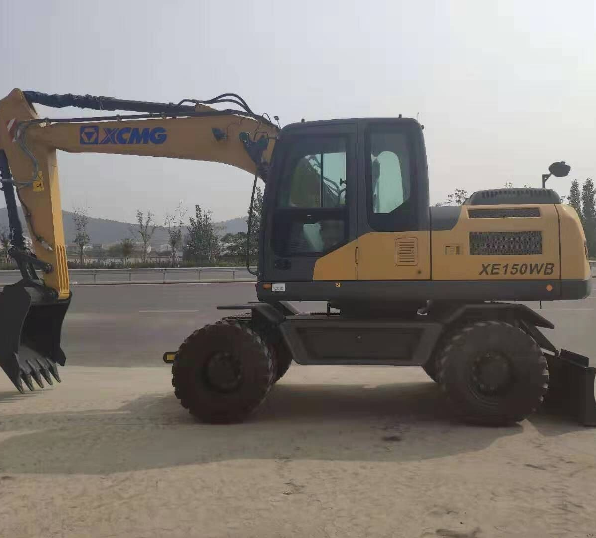 
                15 Ton Excavadora de ruedas Nueva xe150W
            