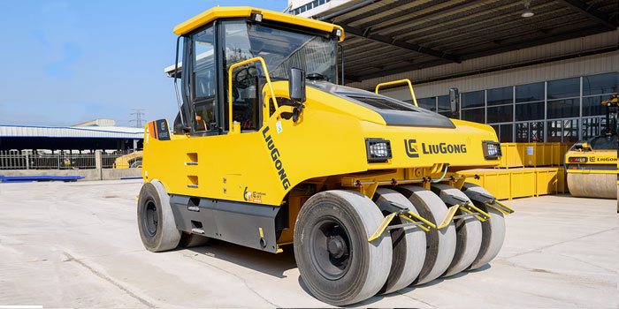 6526e Model Liugong Road Roller 26000kg Tyred Road Roller