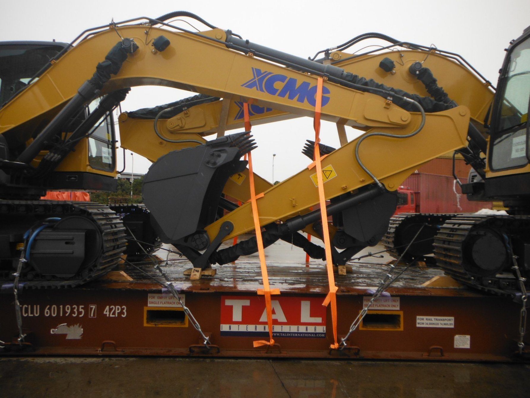 Brand New 15 Ton Hydraulic Excavator Xe150d with 0.61m3 Bucket