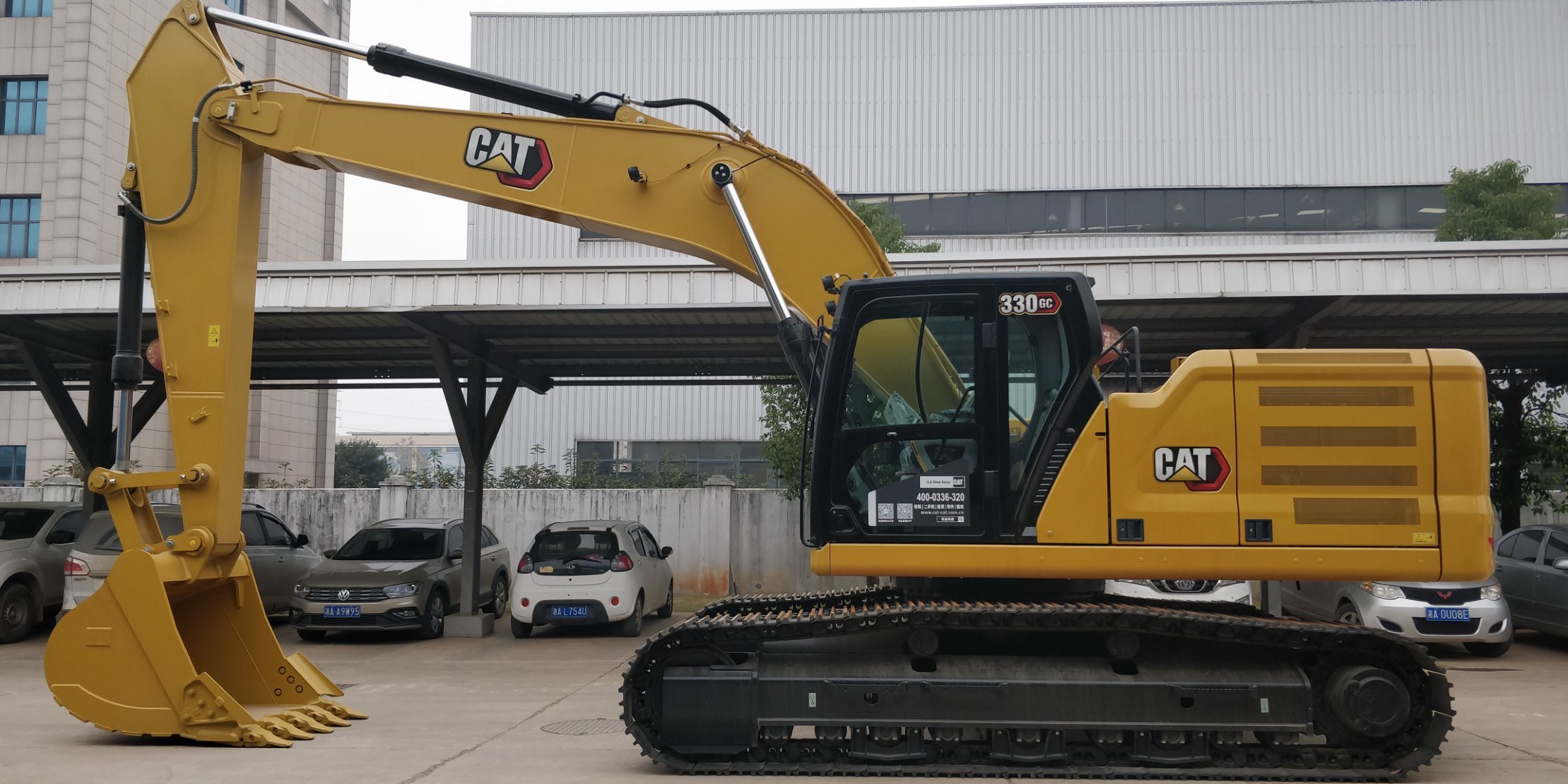 Cater Pillar 33ton Crawler Excavator 330gc Heavy Excavator in Argentina