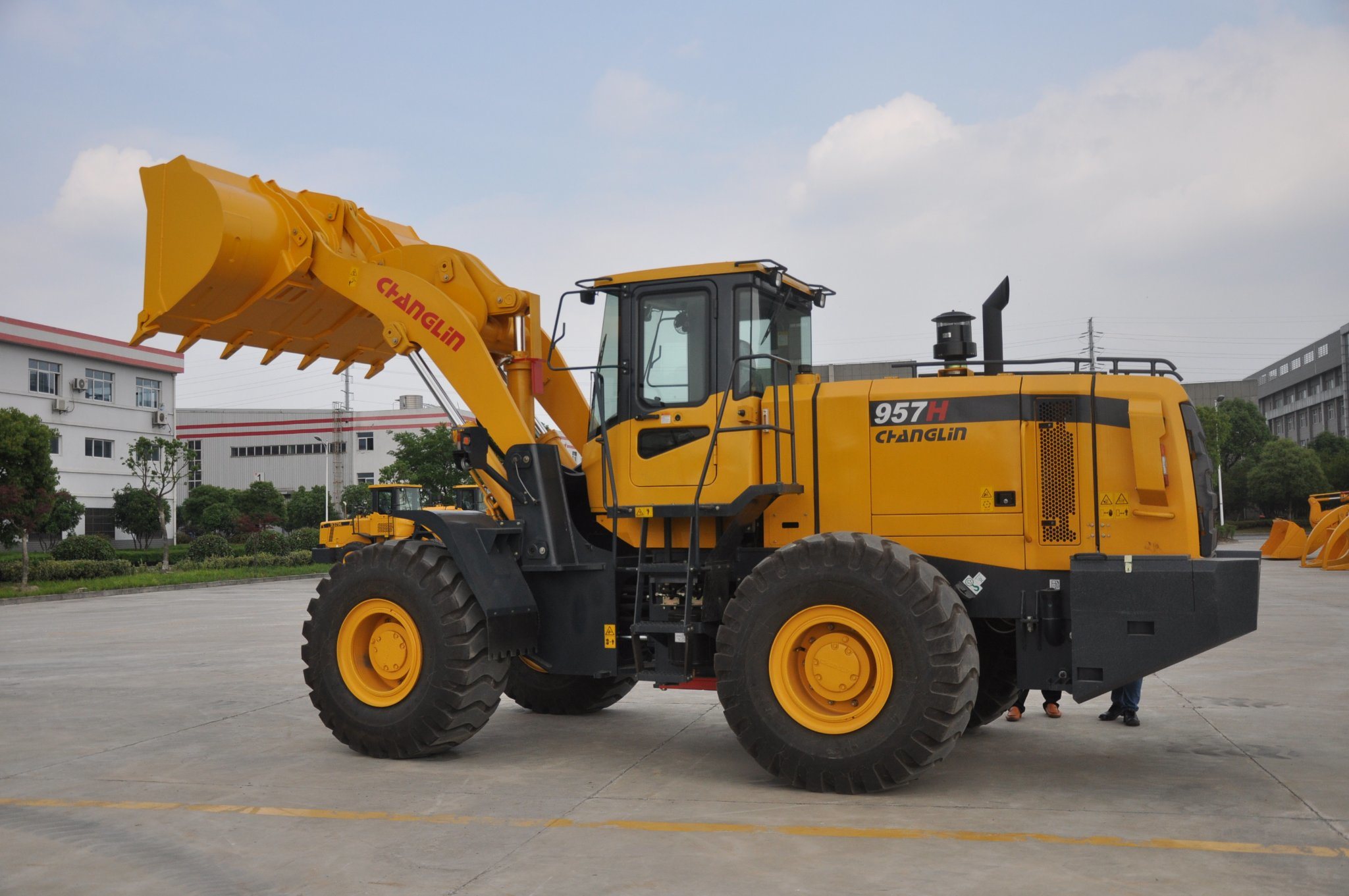 Chine 
                Changlin 957h 5000kg 3m3 Payloader chargeuse à roues pilote pour la vente
             fournisseur