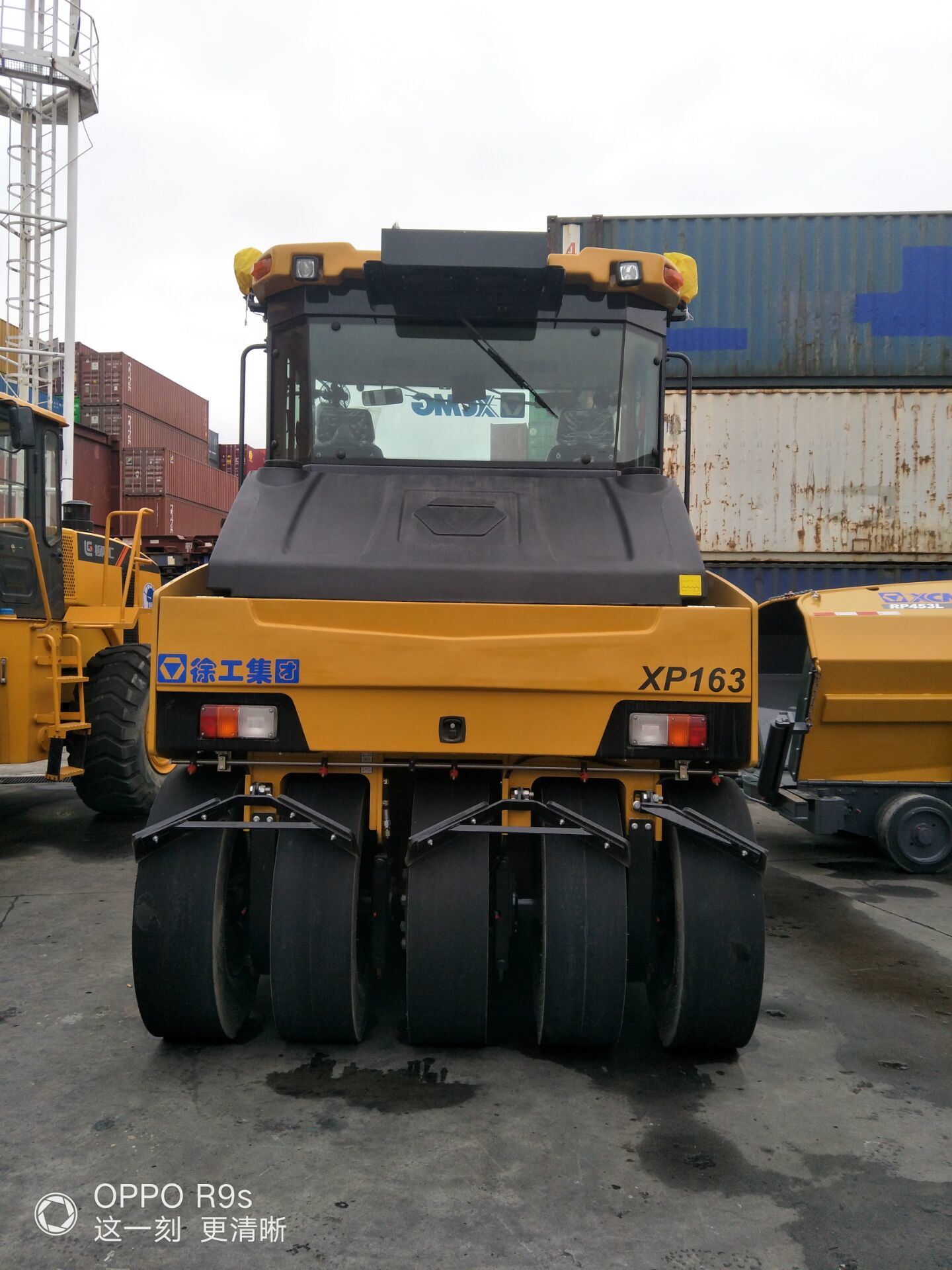 China 
                Günstige Preis New XP163 16 Ton Pneumatische Reifen Roller
             Lieferant