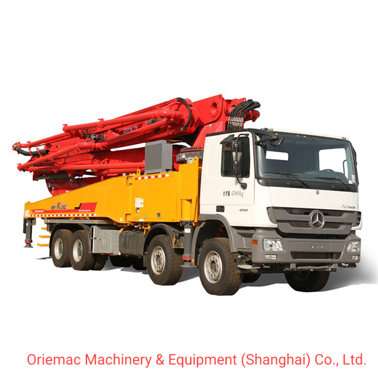 China 52m Concrete Pump Truck Hb52 with HOWO Chassis Sales