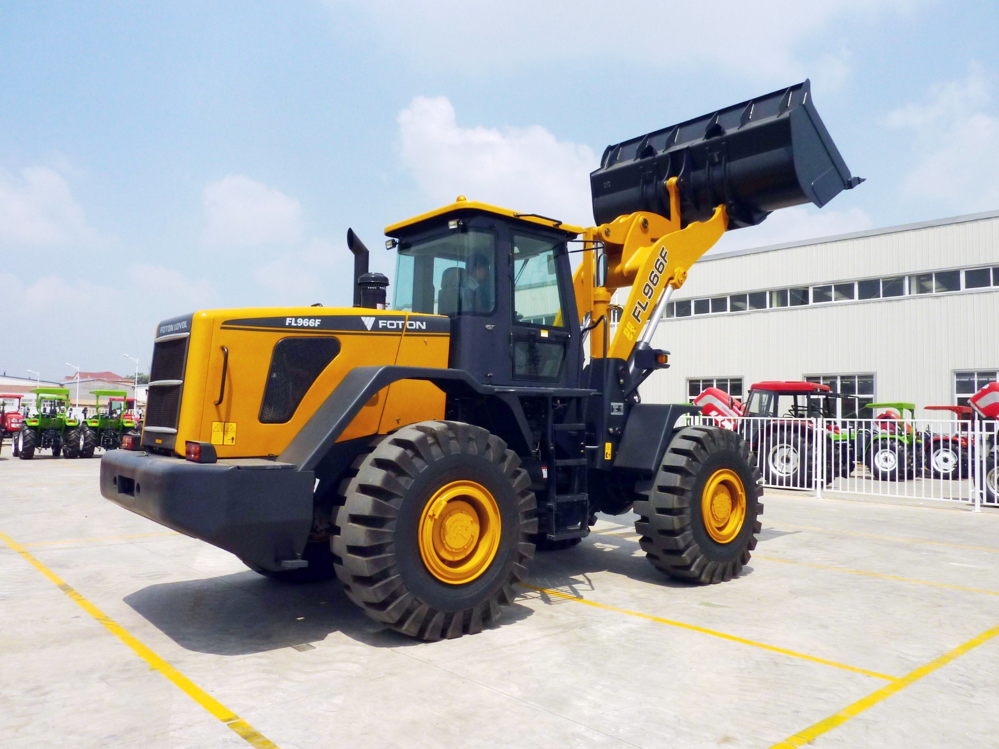 China 
                China 6ton 4cbm cargadora de ruedas FL966h tractor compacto de extremo delantero Cargador
             proveedor