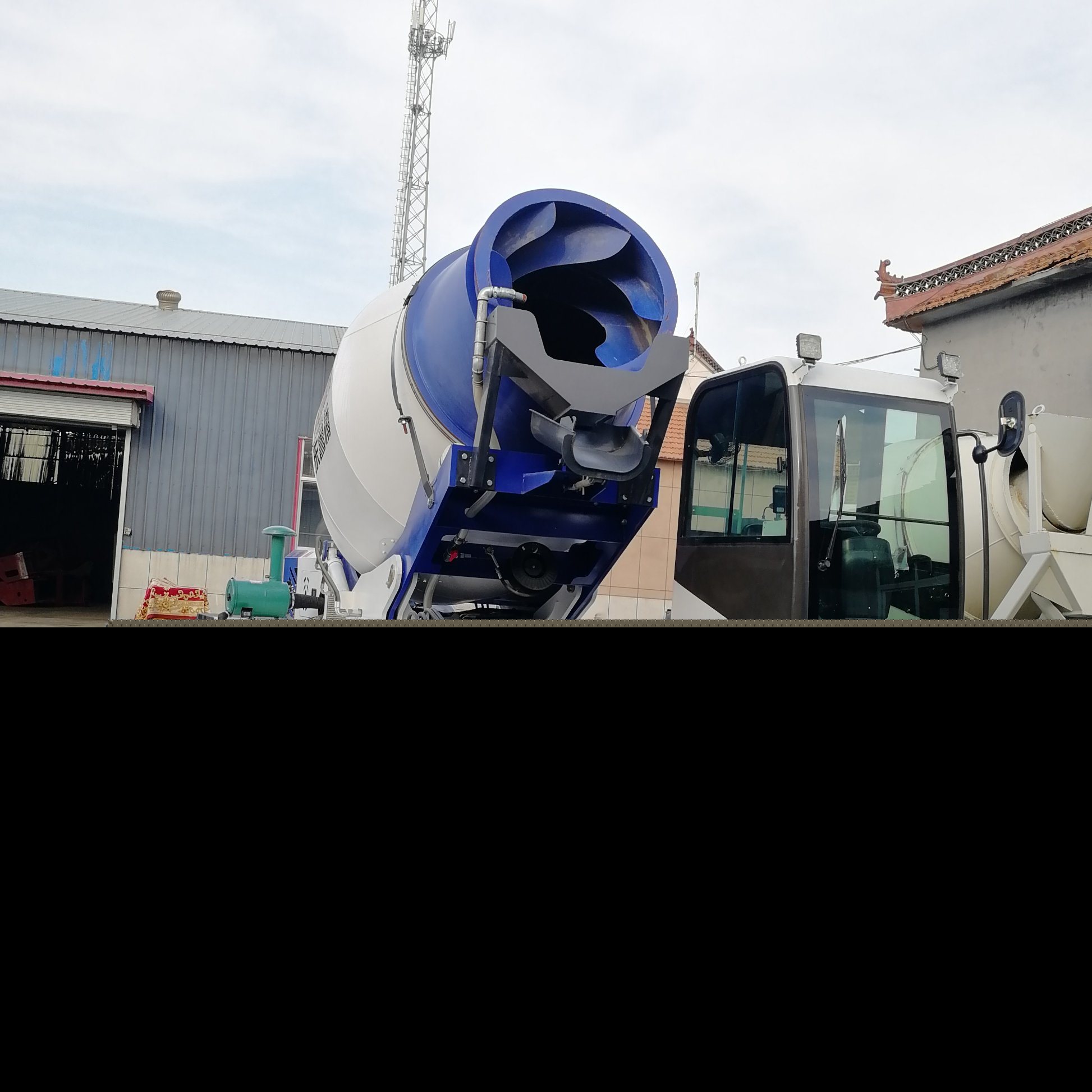 China Brand High Quality Road Construction Machinery Self Load Concrete Mixer Jbc35