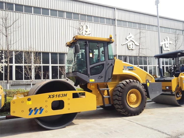 Chinese Road Construction Machinery 16 Ton Single Drum Vibratory Road Roller Xs163j