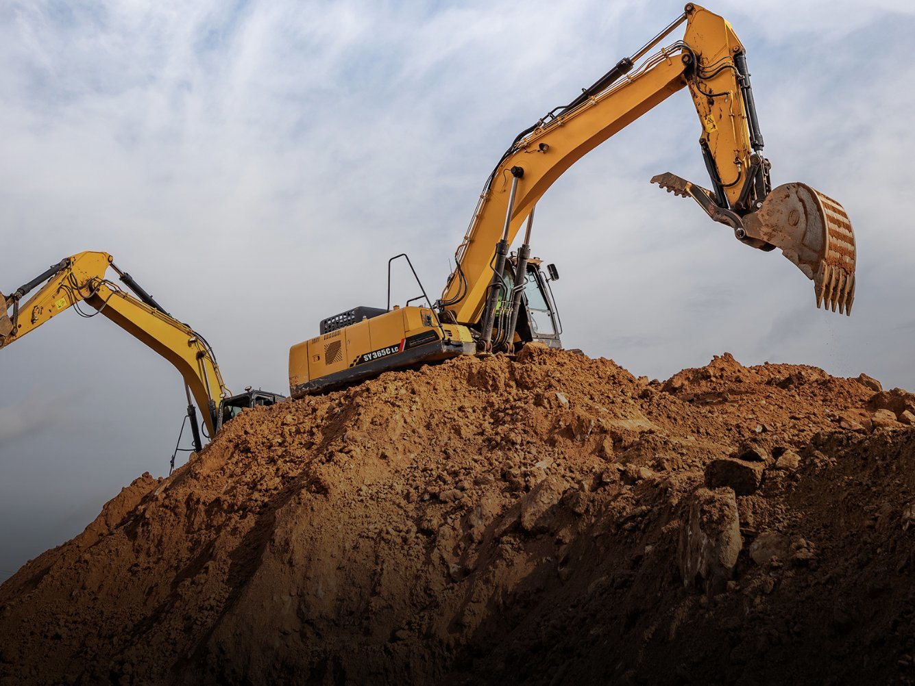 
                Escavatori idraulici cingolati Sy305c Sy365h 30 Ton 35 Ton escavatore In vendita
            