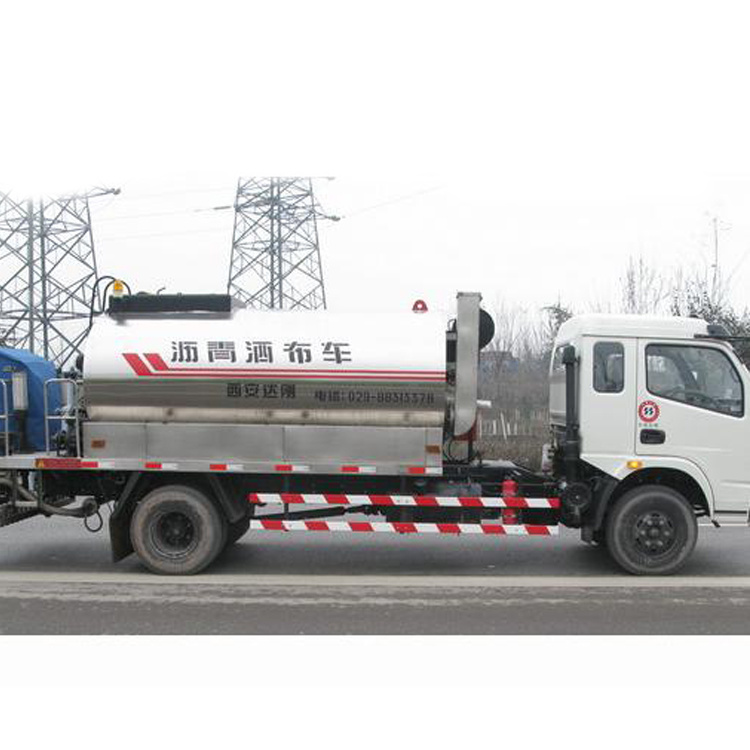 China 
                Dagang Bitumen Sprayer Trucks Automatische Straße Asphalt Distributor Maschine
             Lieferant