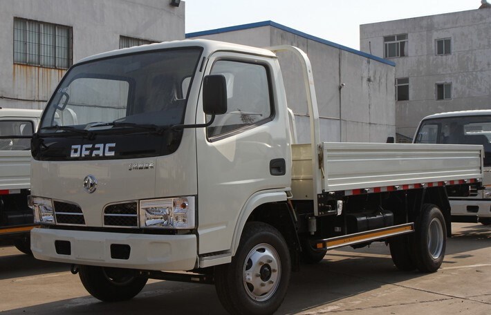 China 
                Dongfeng 3toneladas 5toneladas 4X2 VEÍCULO DE CARGA PARA VENDA
             fornecedor