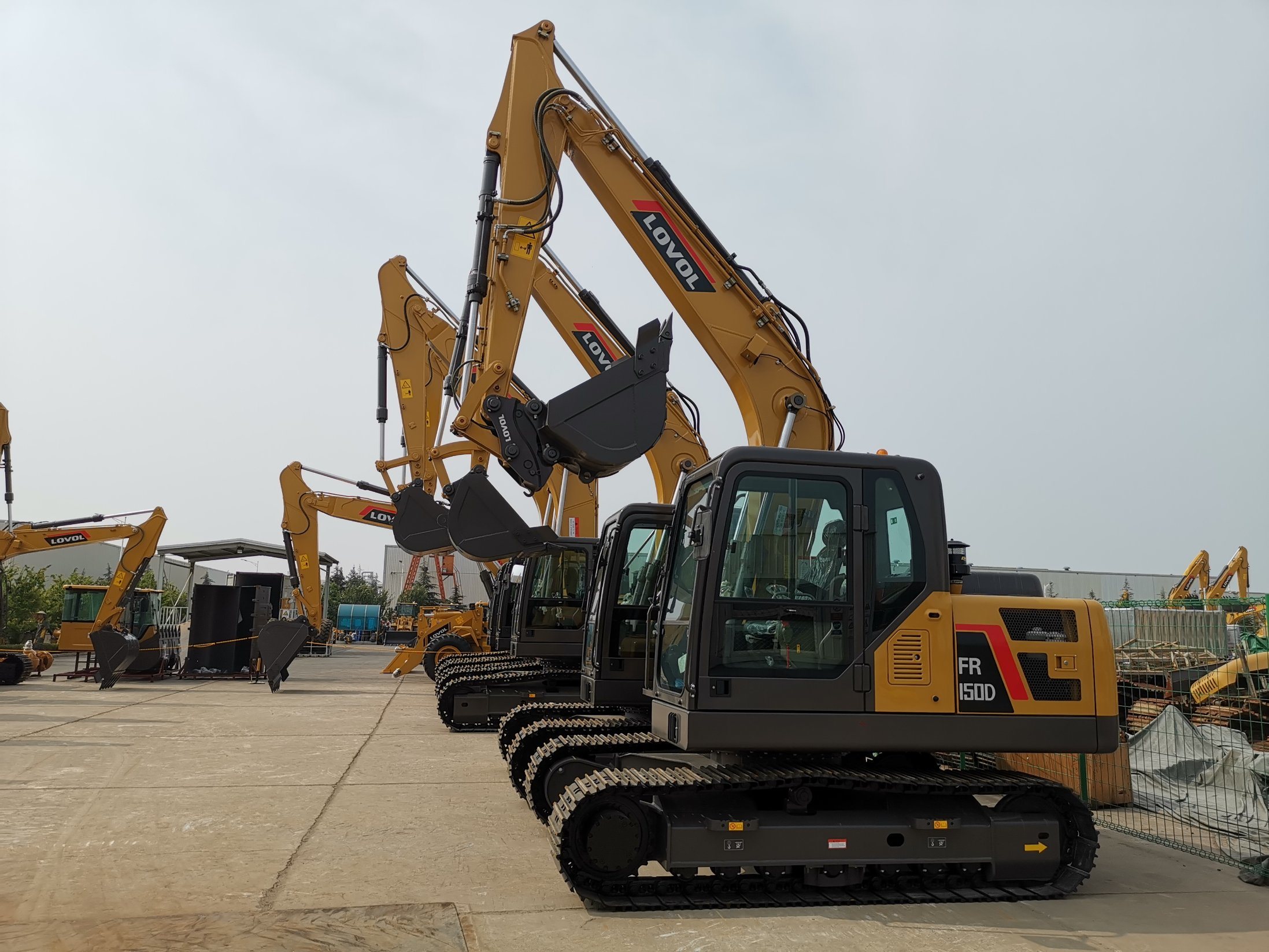 
                Foton Lovol Fr60e60e hidráulico de Digger Fr 6 Ton Mini excavadora de cadenas con el rompedor
            