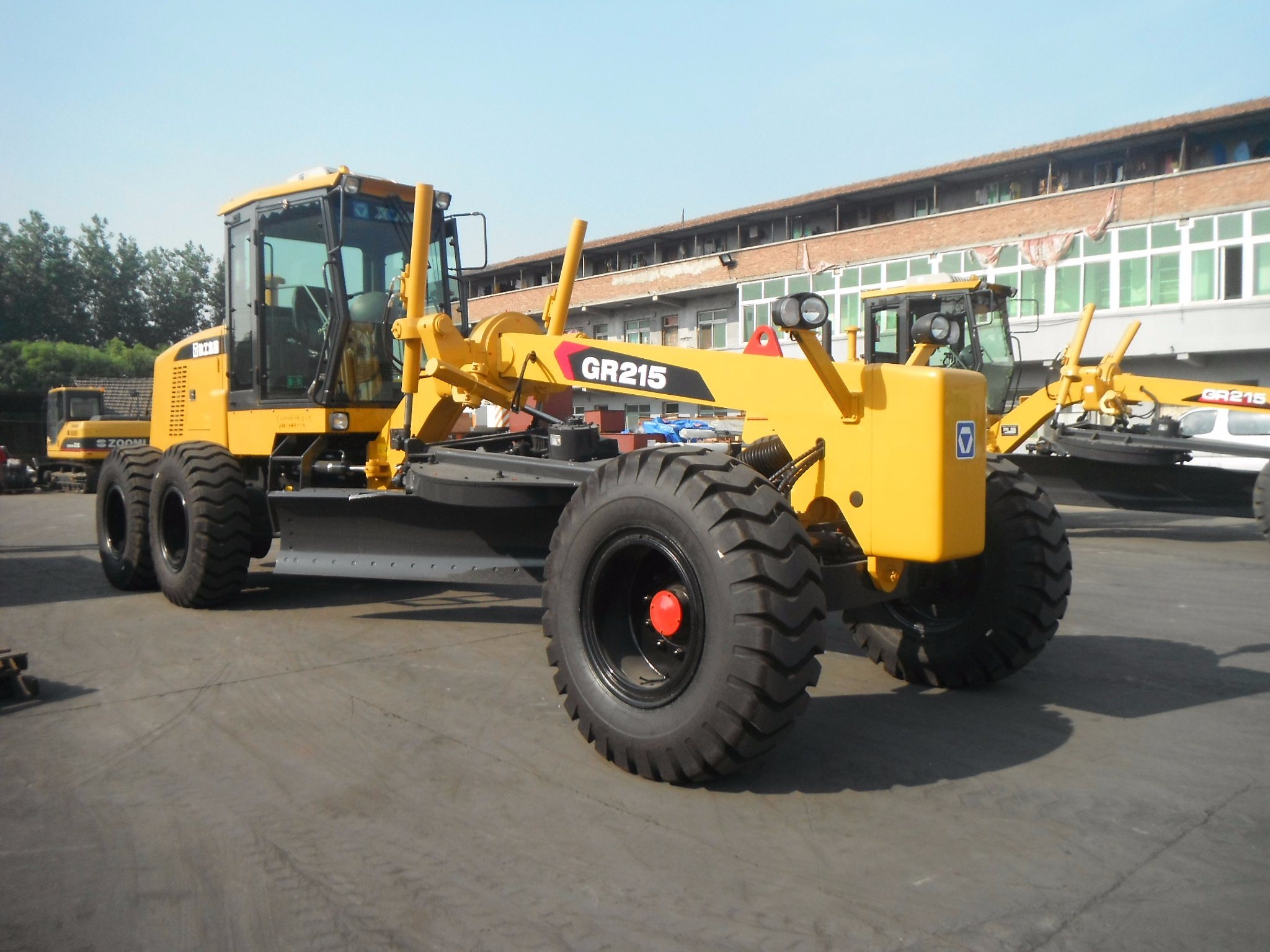 
                Gr215 Motor Grader, 공장 가격
            