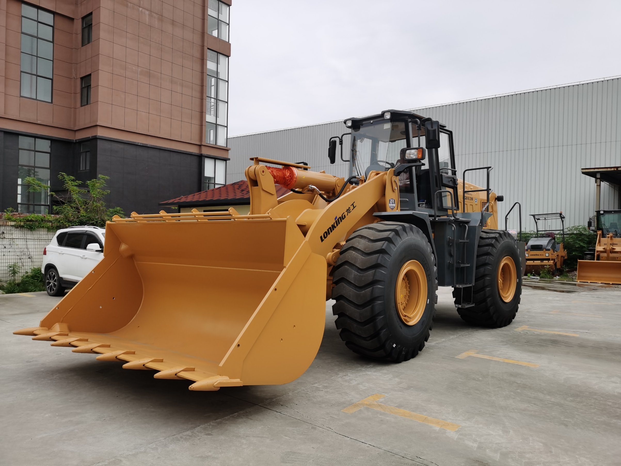 China 
                Zware belasting 6500kg 6.5 ton-lader machines Cdm863n-optrekwiel Laders
             leverancier