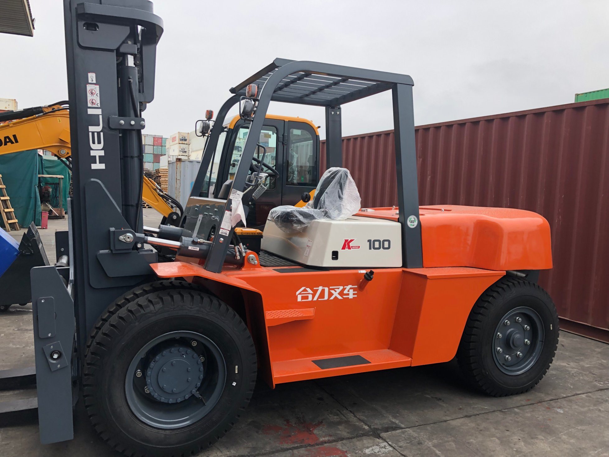 Heli Heavy Duty 10ton Diesel Forklift Truck Cpcd100