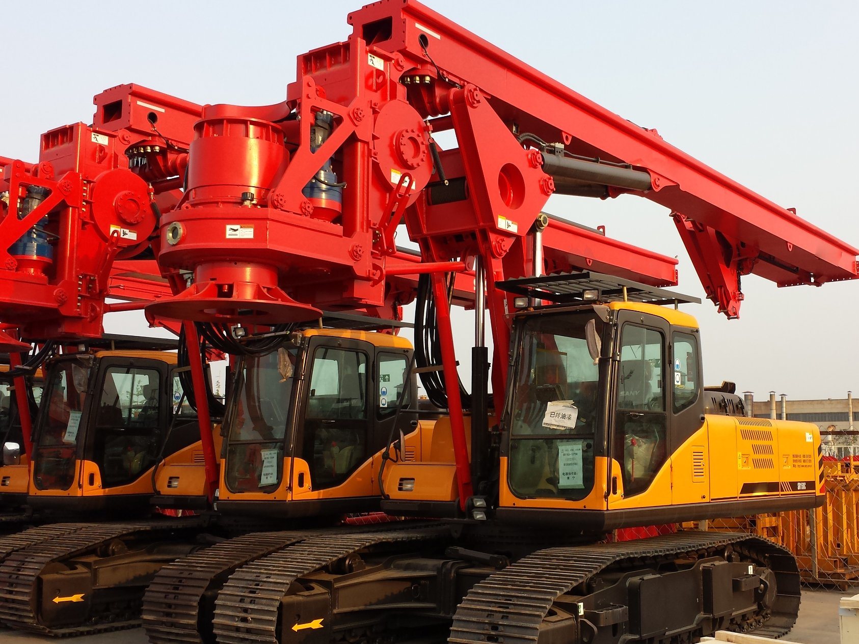 Hot Sell 70 Ton Rotary Drilling Rig for Sale (SR250)