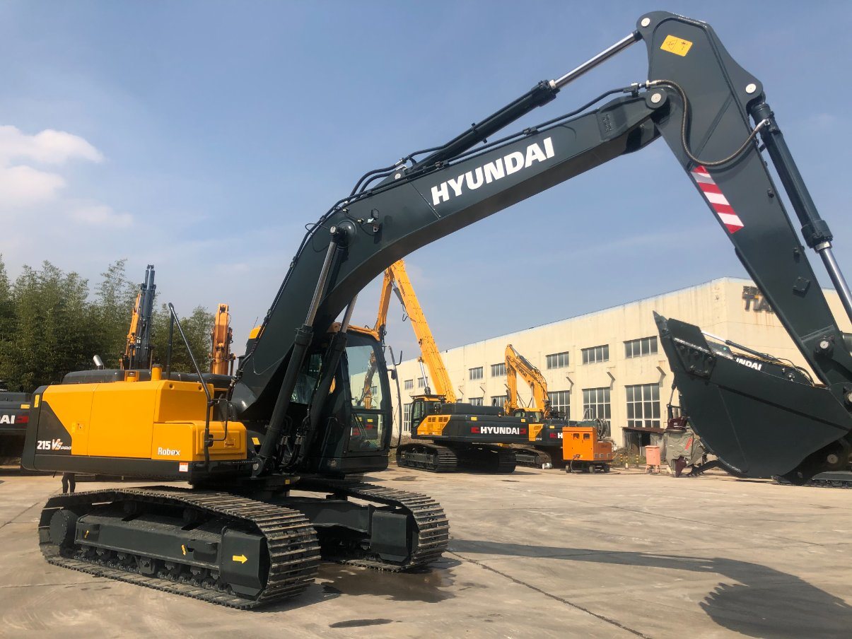 Hyundai New Model R215vs PRO 22ton Crawler Excavator with 1cbm Bucket