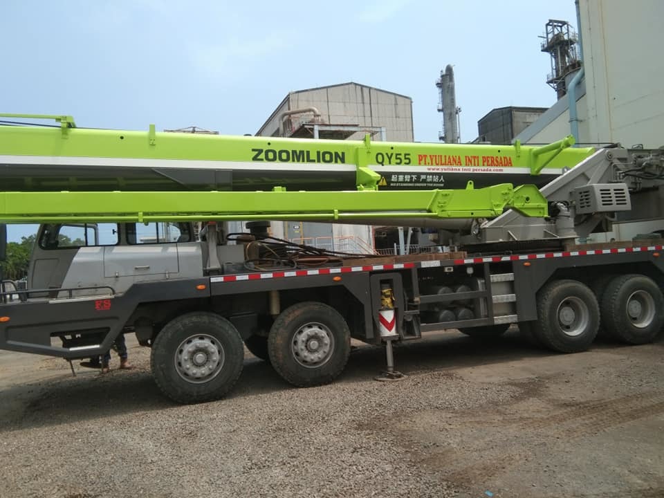 Lifting Machinery Zoomlion Qy55V552 55 Tons Mobile Truck Crane
