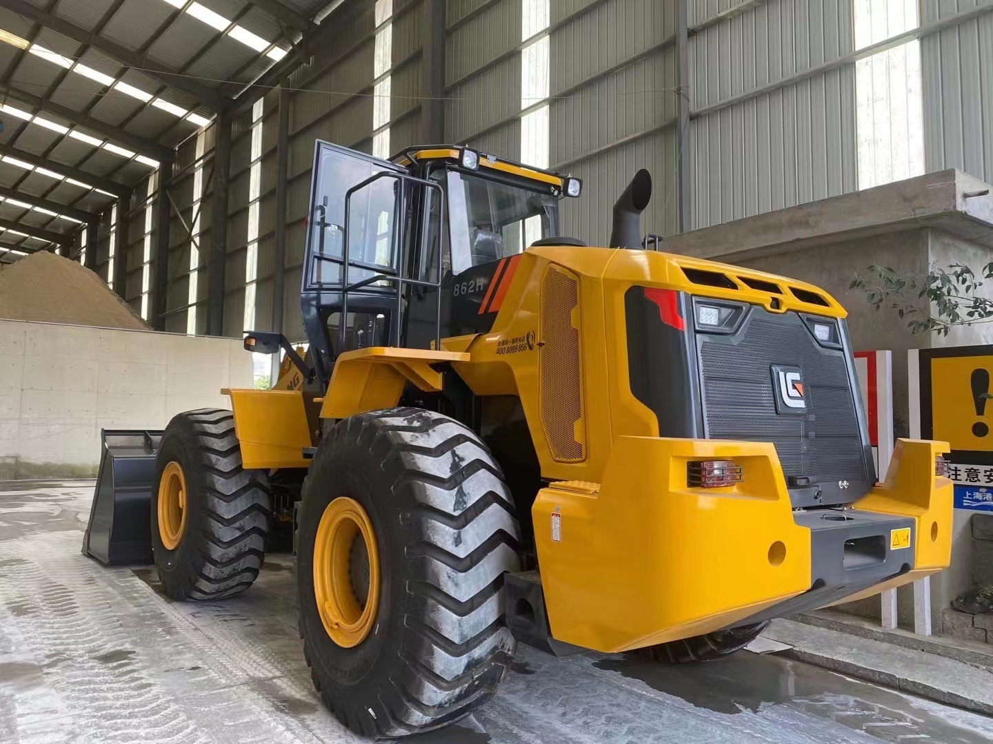 Liugong 6ton Wheel Loader Clg862h Heavy Work Front End Wheel Loader in Philippines