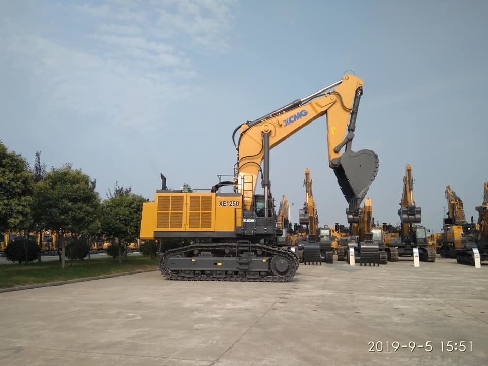 New 120ton Mining Excavator Xe1250 Xe2000 Excavator for Sale