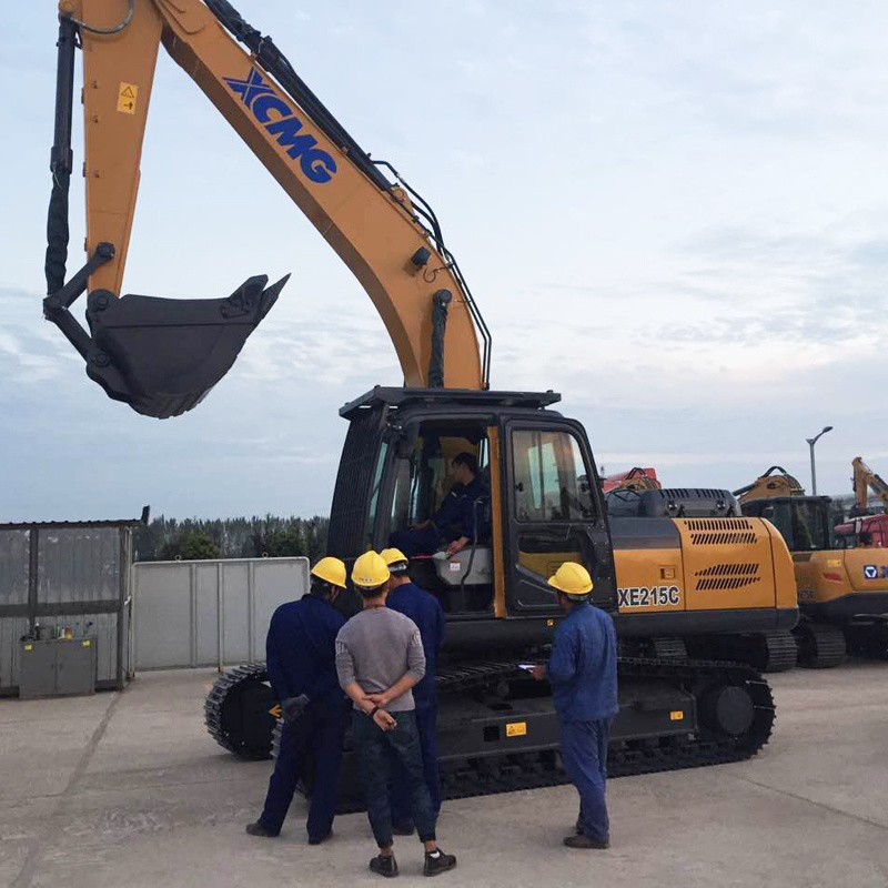 New 21500kg Excavator Xe215c 21t Digger Excavator with Hammer Breaker for Sale