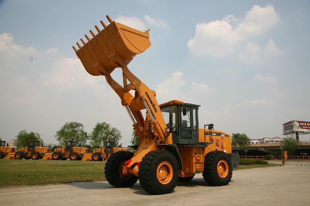 China 
                新しい安い Lonking Shovel ローダ Cdm860 6ton ホイールローダ
             supplier