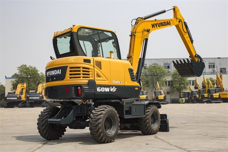 New Hyundai Mini 6ton Hydraulic Wheel Excavator R60wvs