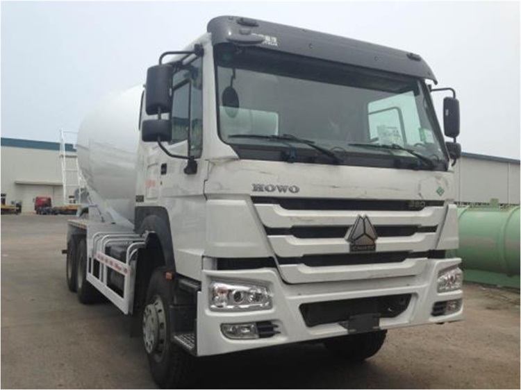 China 
                Sinotruk HOWO original 10m3 10 Rodas máquina de mistura de betão
             fornecedor