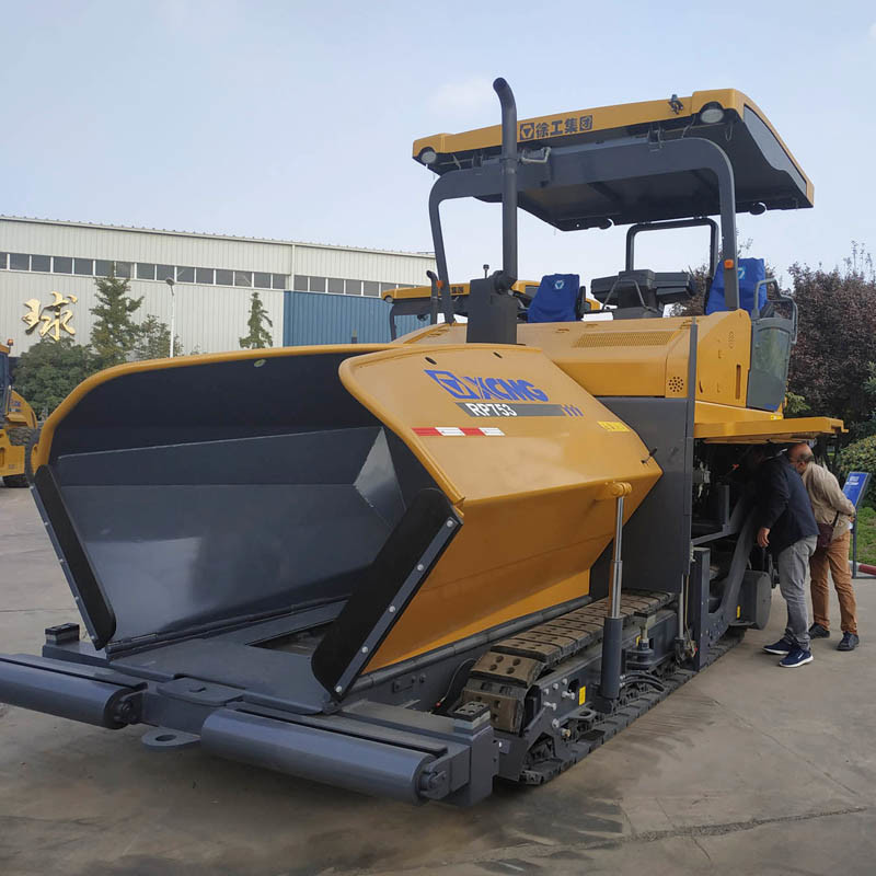 Road Paving Machine RP753 25FT Width Asphalt Paver Price