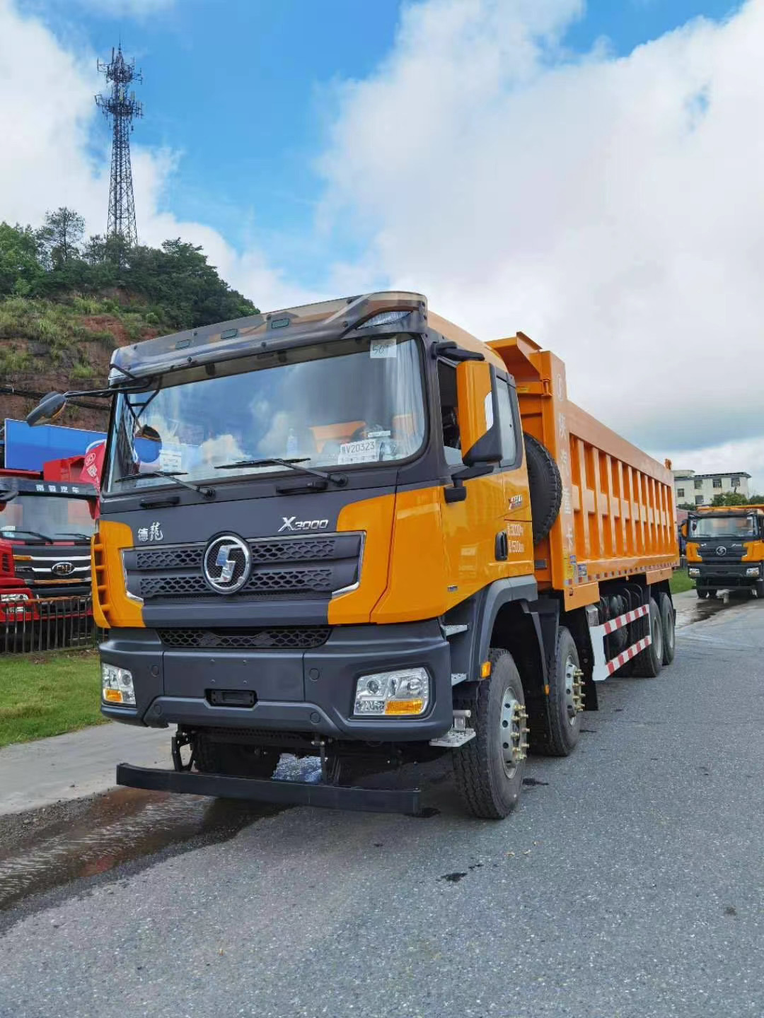 
                Shacman 420HP F3000 X5000 X3000 6X4 8X4 Camion-benne
            